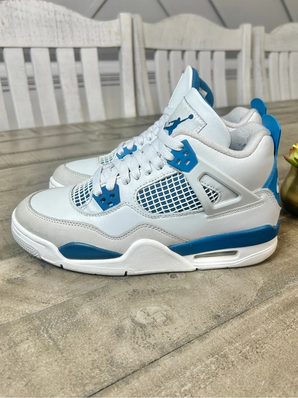 Air Jordan 4 Retro OG Military Blue 2024 White Industrial Blue GS Size 6Y